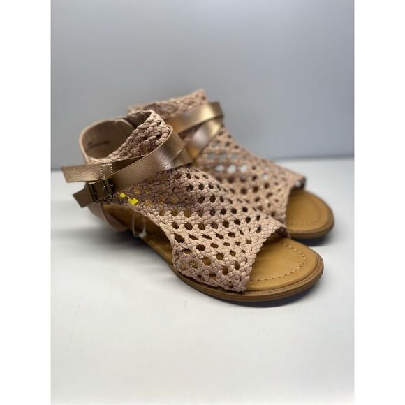 Blowfish Malibu Slingback Sandals Size 5 Big Girl Rose Gold - Picture 1 of 11